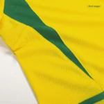 Retro RONALDINHO #11 2002/03 Brazil Home Soccer Jersey - Image 3