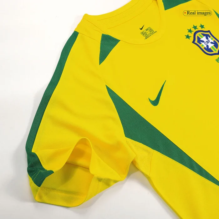 Retro RONALDO #9 2002/03 Brazil Home Soccer Jersey - Image 4
